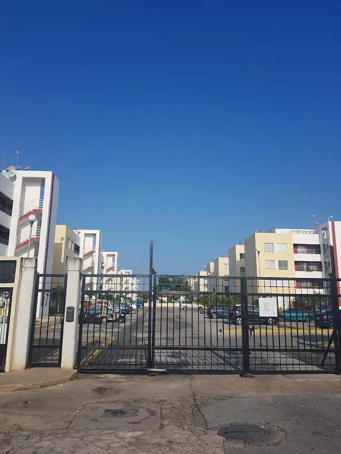 신데 델 카르멘 Depa Playa Halcon 아파트 0*, 신데 델 카르멘 멕시코